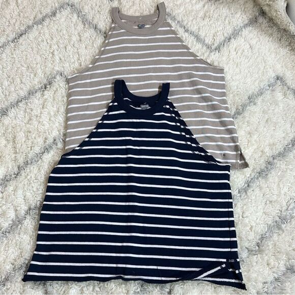 Striped Sleeveless Tops Set - Picture 1 of 9